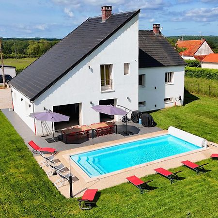 Les Retrouvailles Des Ducs By Vindihouses - Piscine Chauffe Toute L'Annee - Billard Magnien Extérieur photo