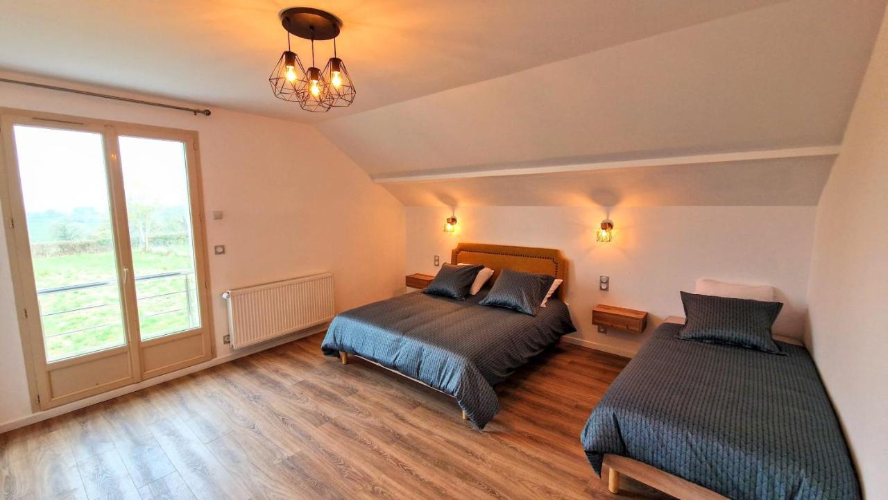 Les Retrouvailles Des Ducs By Vindihouses - Piscine Chauffe Toute L'Annee - Billard Magnien Extérieur photo