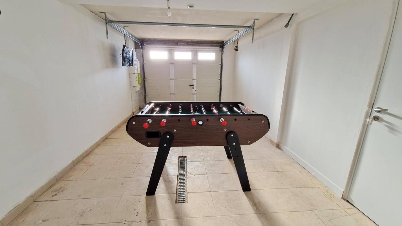 Les Retrouvailles Des Ducs By Vindihouses - Piscine Chauffe Toute L'Annee - Billard Magnien Extérieur photo