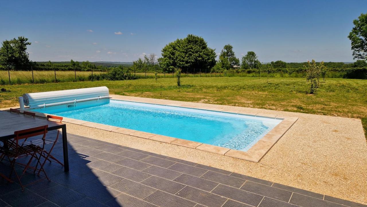 Les Retrouvailles Des Ducs By Vindihouses - Piscine Chauffe Toute L'Annee - Billard Magnien Extérieur photo
